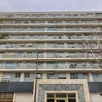 Branded New 4 Bdrs Flat - Huge Terrace - Prime Loc